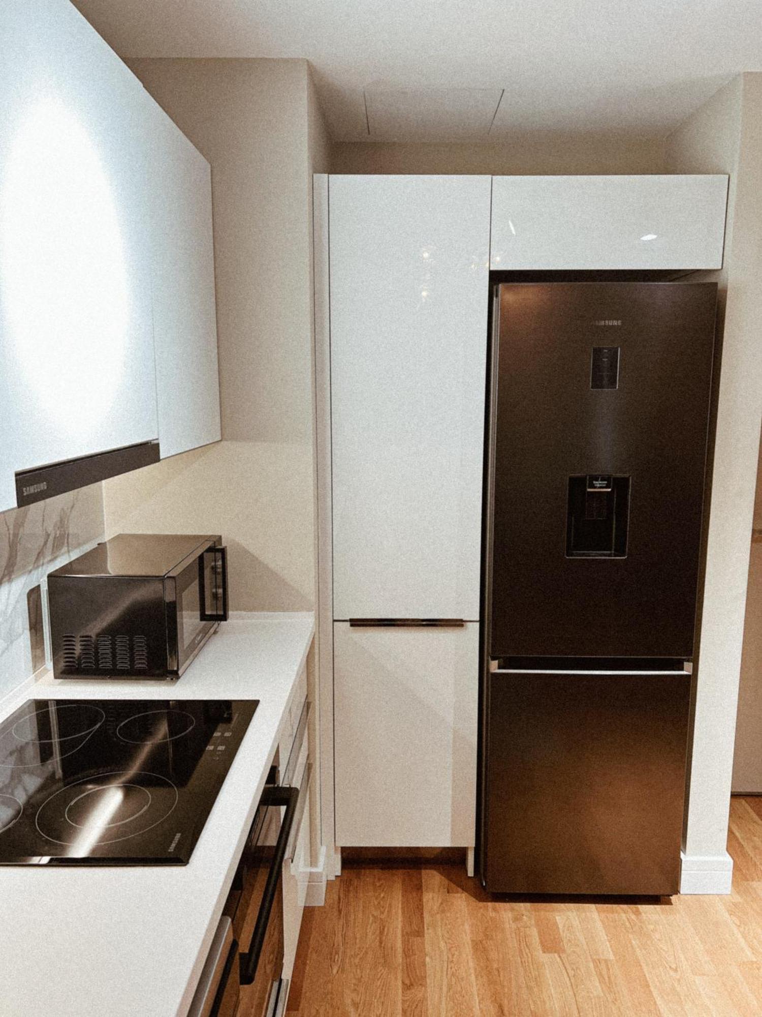 180° View Apartment In Diamond Building スコピエ エクステリア 写真