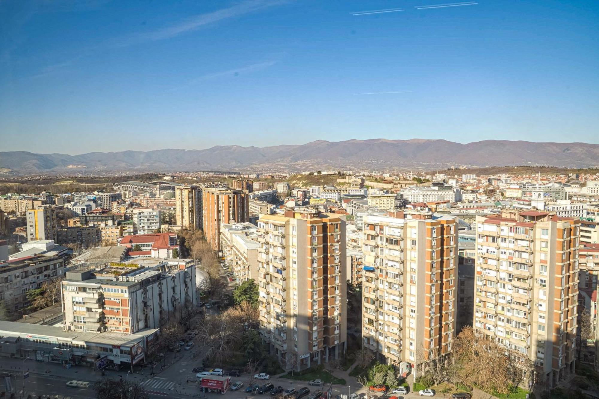 180° View Apartment In Diamond Building スコピエ エクステリア 写真