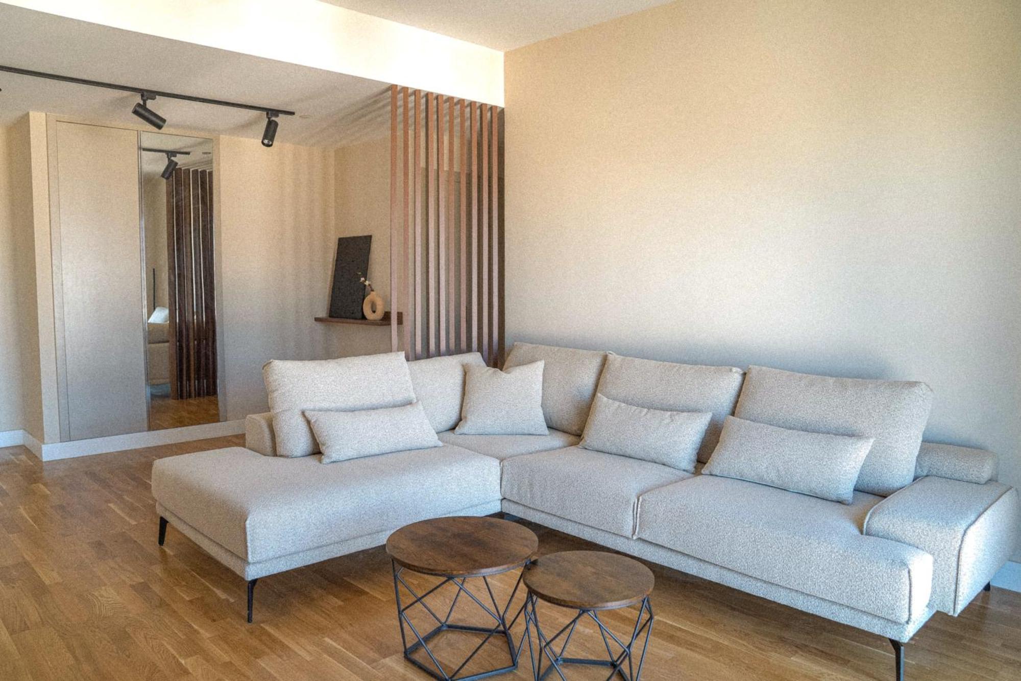 180° View Apartment In Diamond Building スコピエ エクステリア 写真