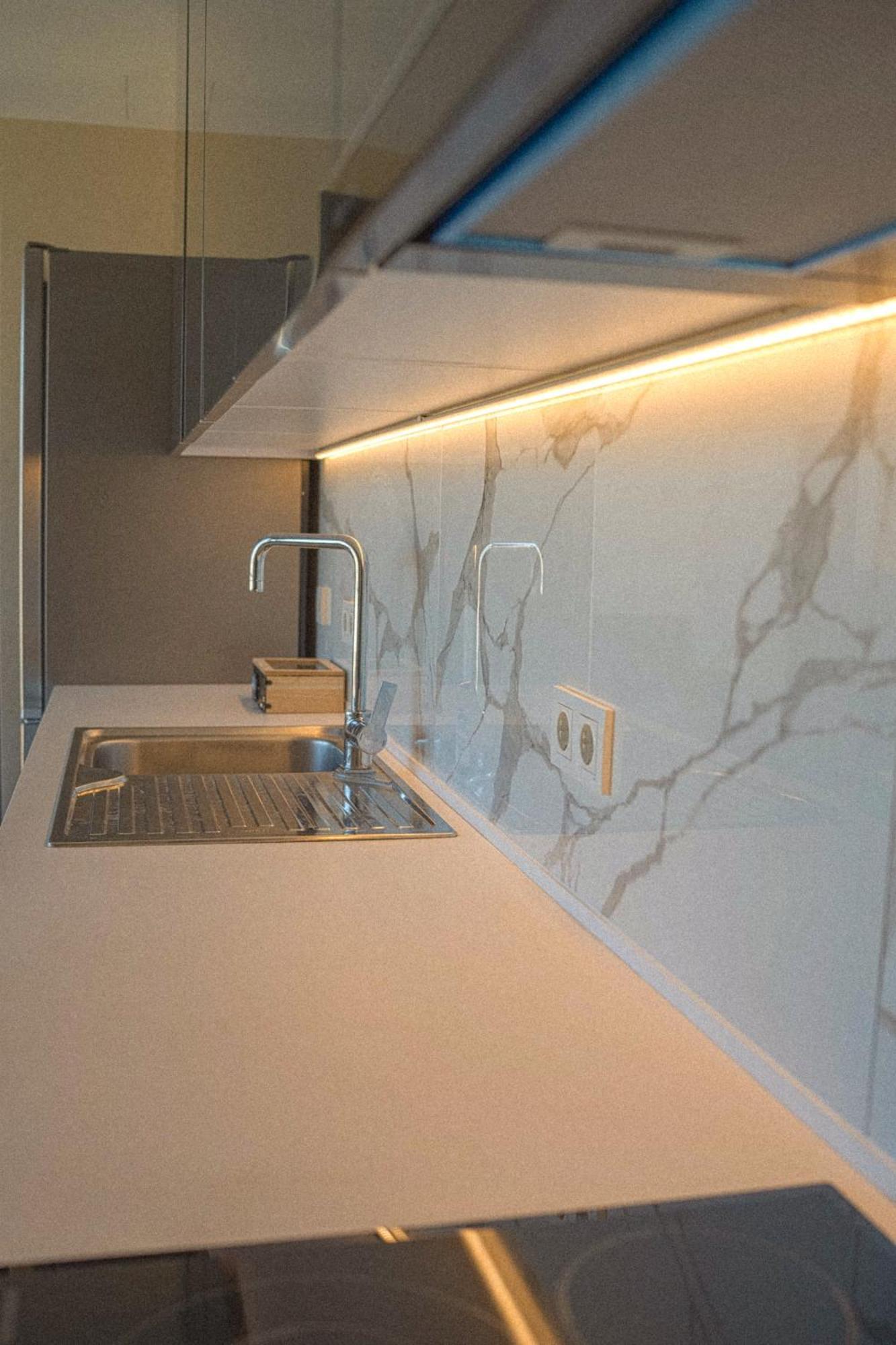 180° View Apartment In Diamond Building スコピエ エクステリア 写真